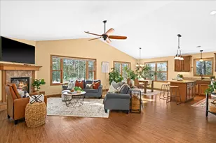 1187 W Lawrence Rd, Cloquet, MN 55720 - Photo 9