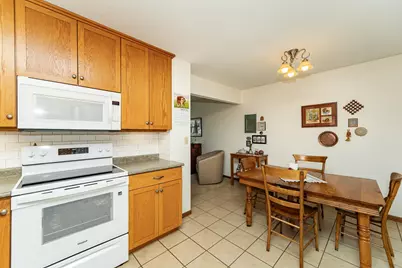 507 Meadow Lark Lane, Dodge Center, MN 55927 - Photo 11