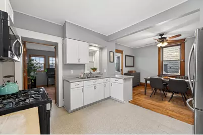 925 Western Avenue N, Saint Paul, MN 55117 - Photo 9