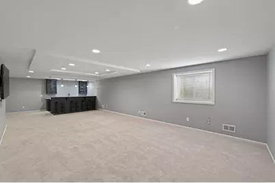 8599 Oakview Way N, Maple Grove, MN 55369 - Photo 35