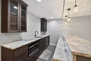 8599 Oakview Way N, Maple Grove, MN 55369 - Photo 33