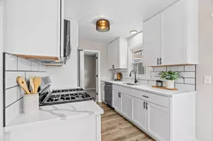 8317 15th Ave S, Bloomington, MN 55425 - Photo 3