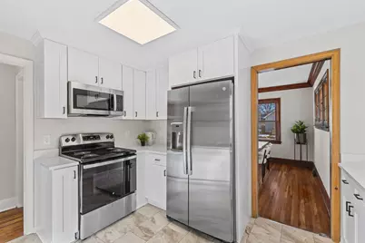 2639 Logan Avenue N, Minneapolis, MN 55411 - Photo 7