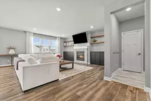 20355 Gateway Dr, Lakeville, MN 55044 - Photo 7