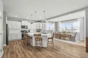 20355 Gateway Dr, Lakeville, MN 55044 - Photo 11