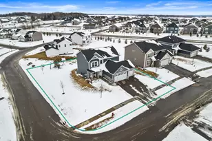 20355 Gateway Dr, Lakeville, MN 55044 - Photo 45