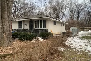 614 Cheryl St NE, Fridley, MN 55432 - Photo 1