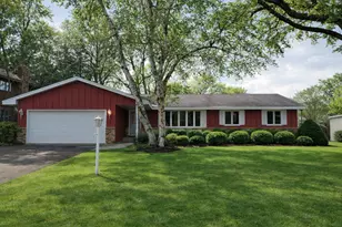 2034 Pleasant View Dr, New Brighton, MN 55112 - Photo 1