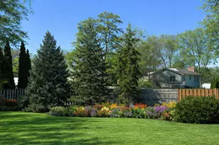 2034 Pleasant View Dr, New Brighton, MN 55112 - Photo 3