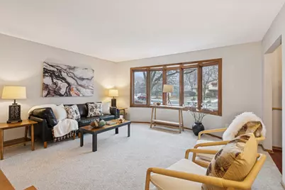 2034 Pleasant View Drive, New Brighton, MN 55112 - Photo 5