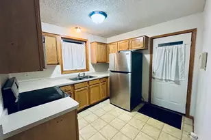 1149 5th St E, Saint Paul, MN 55106 - Photo 7