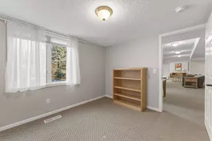 10299 Bucks Way, Eden Prairie, MN 55347 - Photo 35