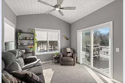 9758 Jordan Court NE, Hanover, MN 55341 - Photo 5