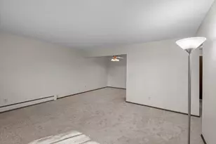 4380 Brookside Ct, Edina, MN 55436 - Photo 15