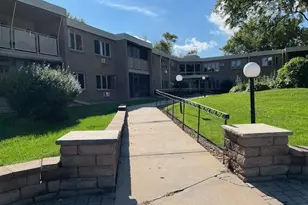 4380 Brookside Ct, Edina, MN 55436 - Photo 73