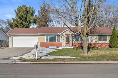 8145 Henslowe Avenue S, Cottage Grove, MN 55016 - Photo 1