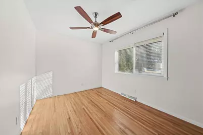 8145 Henslowe Avenue S, Cottage Grove, MN 55016 - Photo 15