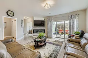 4918 93rd Way N, Brooklyn Park, MN 55443 - Photo 3