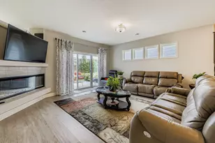 4918 93rd Way N, Brooklyn Park, MN 55443 - Photo 3