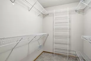 1971 Andrew Ct, Chanhassen, MN 55317 - Photo 23