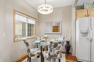 1971 Andrew Ct, Chanhassen, MN 55317 - Photo 11
