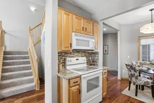 1971 Andrew Ct, Chanhassen, MN 55317 - Photo 15