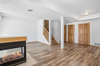 1971 Andrew Court, Chanhassen, MN 55317 - Photo 35