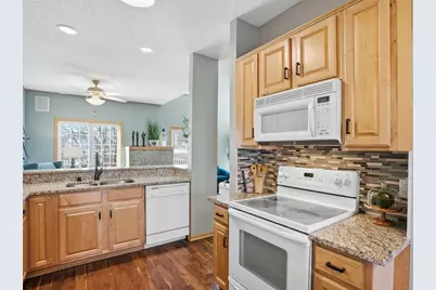 1971 Andrew Court, Chanhassen, MN 55317 - Photo 15