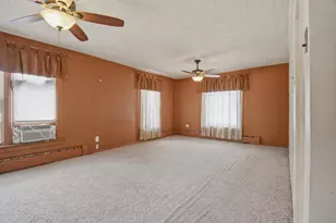 134 W University St, Owatonna, MN 55060 - Photo 3