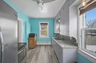 134 W University St, Owatonna, MN 55060 - Photo 9