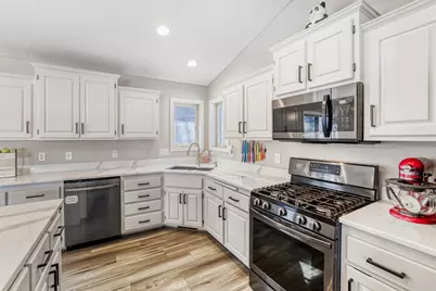 145 Terrace Road NE, Saint Michael, MN 55376 - Photo 3