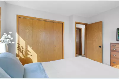 8401 50th Avenue N, New Hope, MN 55428 - Photo 27