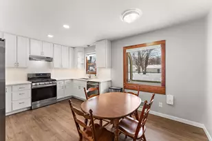 15493 Dresden Trail, Apple Valley, MN 55124 - Photo 13