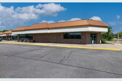 2231 11th Avenue E, North Saint Paul, MN 55109 - Photo 1