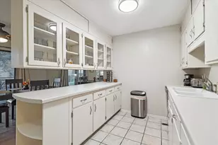 14321 Fairway Dr, Eden Prairie, MN 55344 - Photo 5