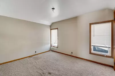 1004 E Main Street, Caledonia, MN 55921 - Photo 25