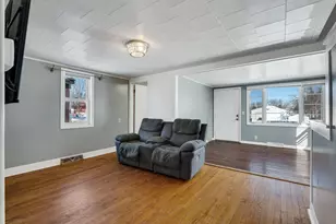 1004 E Main St, Caledonia, MN 55921 - Photo 11