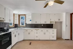 1004 E Main St, Caledonia, MN 55921 - Photo 19