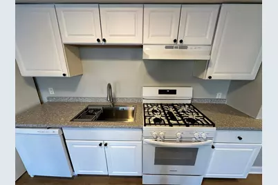 629 Oak Street SE, Minneapolis, MN 55414 - Photo 5