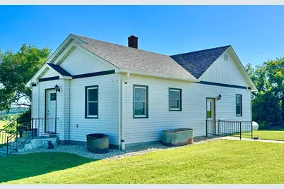 1555 US Highway 75, Lake Benton, MN 56149 - Photo 5