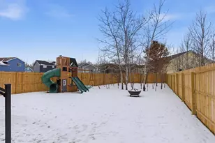 864 Holton Ave, Brainerd, MN 56401 - Photo 3