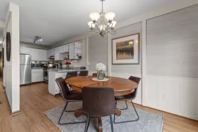 11208 Vessey Circle, Bloomington, MN 55437 - Photo 5