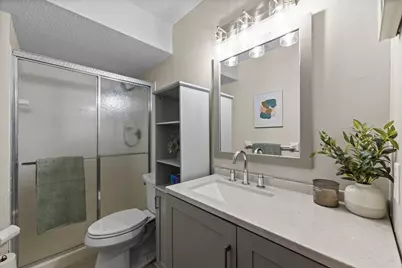 11208 Vessey Circle, Bloomington, MN 55437 - Photo 37