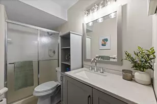 11208 Vessey Cir, Bloomington, MN 55437 - Photo 37