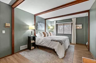 11208 Vessey Cir, Bloomington, MN 55437 - Photo 17