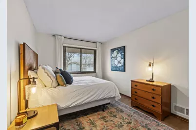 11208 Vessey Circle, Bloomington, MN 55437 - Photo 25