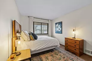 11208 Vessey Cir, Bloomington, MN 55437 - Photo 25