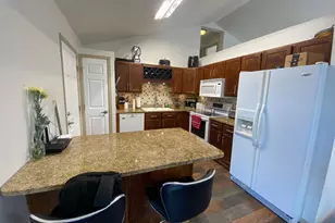 517 Elliot Dr SE, Grand Meadow, MN 55936 - Photo 7