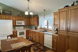 214 11th Ave N, Princeton, MN 55371 - Photo 3