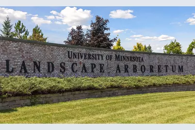 7424 Moccasin Trail, Chanhassen, MN 55317 - Photo 49